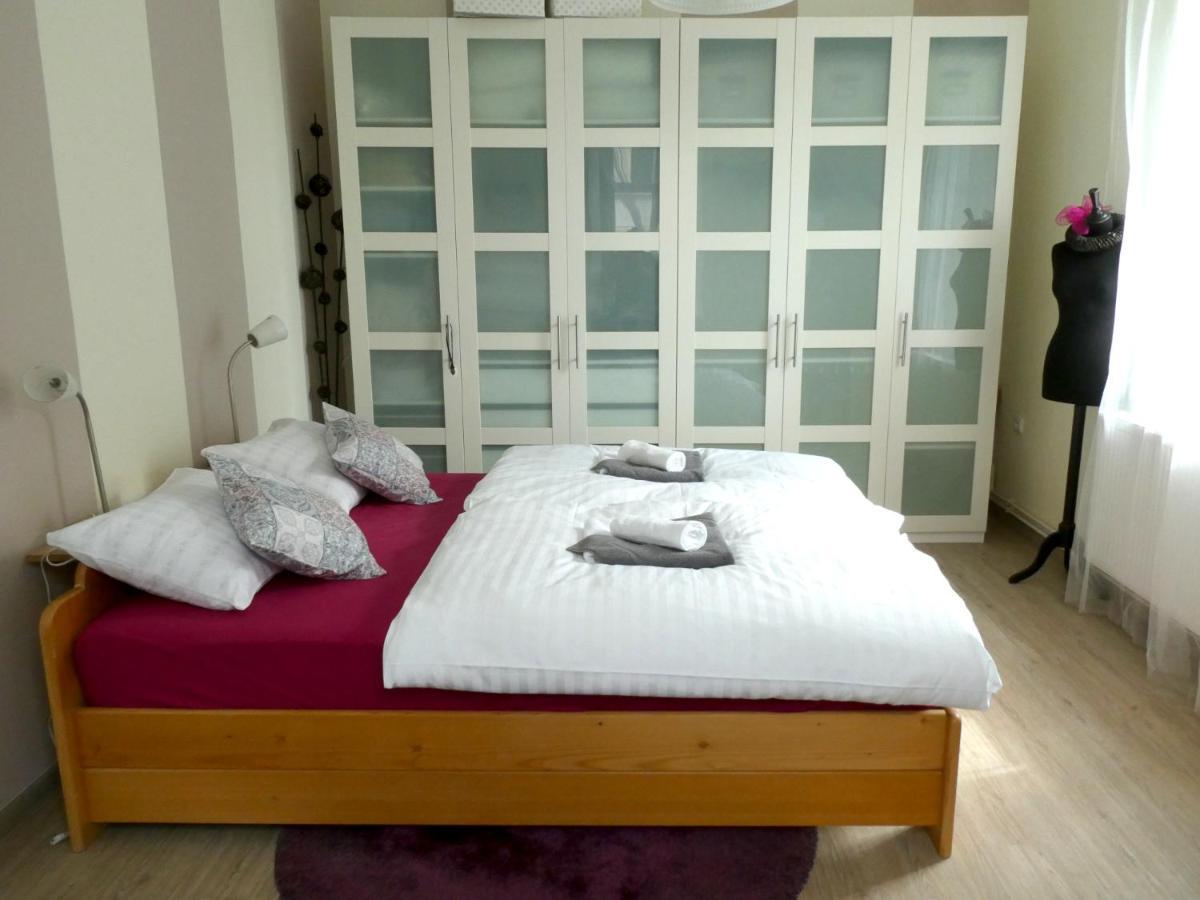 Apartman Marenka ノヴェー・ムニェスト・ナ・モラヴィエ エクステリア 写真